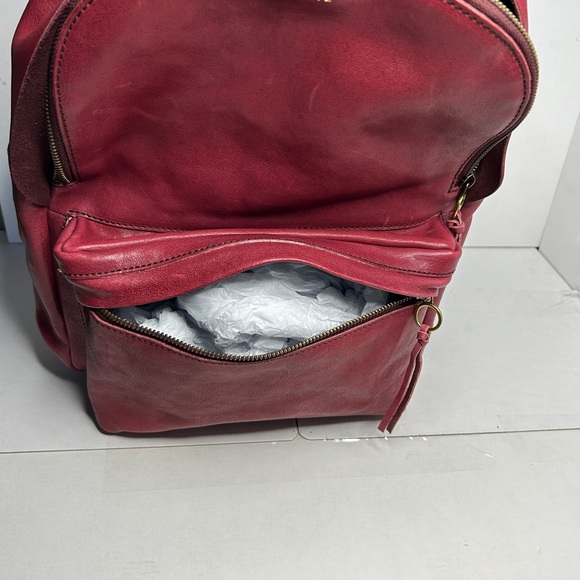 Rich Red Leather Backpack with Curved Top and Supple Texture - Picture 3 of 3